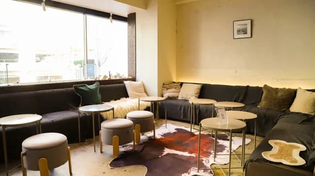 CAFE & DINING POKKE